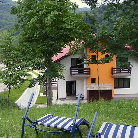 Guest house Pensiunea Poiana